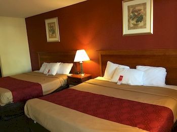 Econo Lodge Норволк Екстер'єр фото