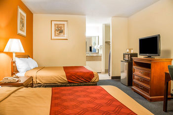 Econo Lodge Норволк Екстер'єр фото