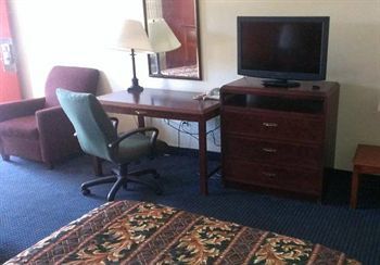Econo Lodge Норволк Екстер'єр фото