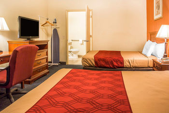 Econo Lodge Норволк Екстер'єр фото